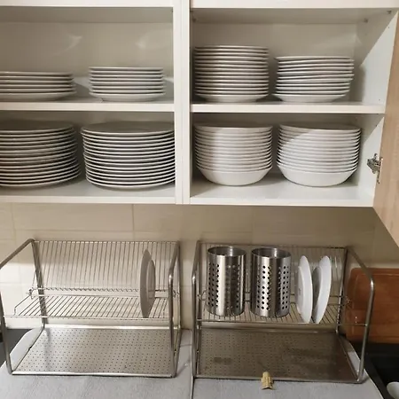 Hostel Narcyza Putza 24 *